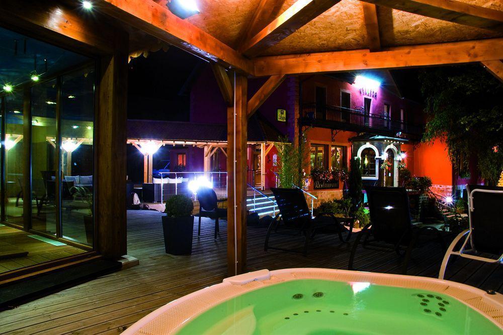 Hôtel Restaurant Le Velleda Grandfontaine (Bas-Rhin) Exterior foto
